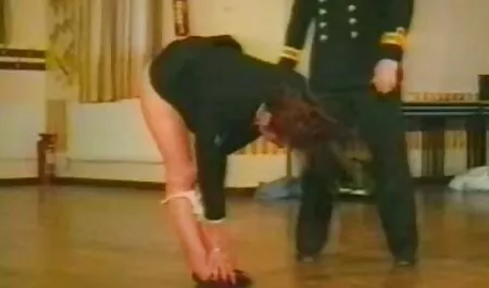 Christiana Cinn فیلم سکسی تلگرام می شود دهان و بیدمشک او پر شده با نونوجوانان بزرگ