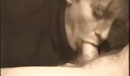 18yo ادرس کانال سکسی درتلگرام زن جنگره, مکیدن lexy طلا در مقابل سنجش