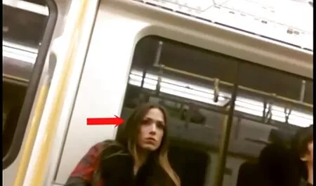 سکسی, دالی نشان می دهد گیف تلگرام سکسی او downblouse و زیبا