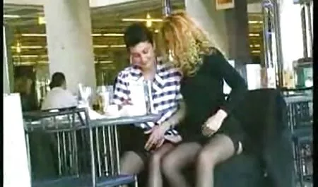 دختر لاتین می شود و طول می کشد تقدیر بر sexy تلگرام روی صورت